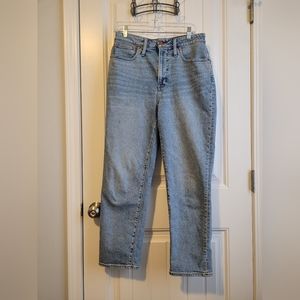 Madewell The Curvy Mom Jean